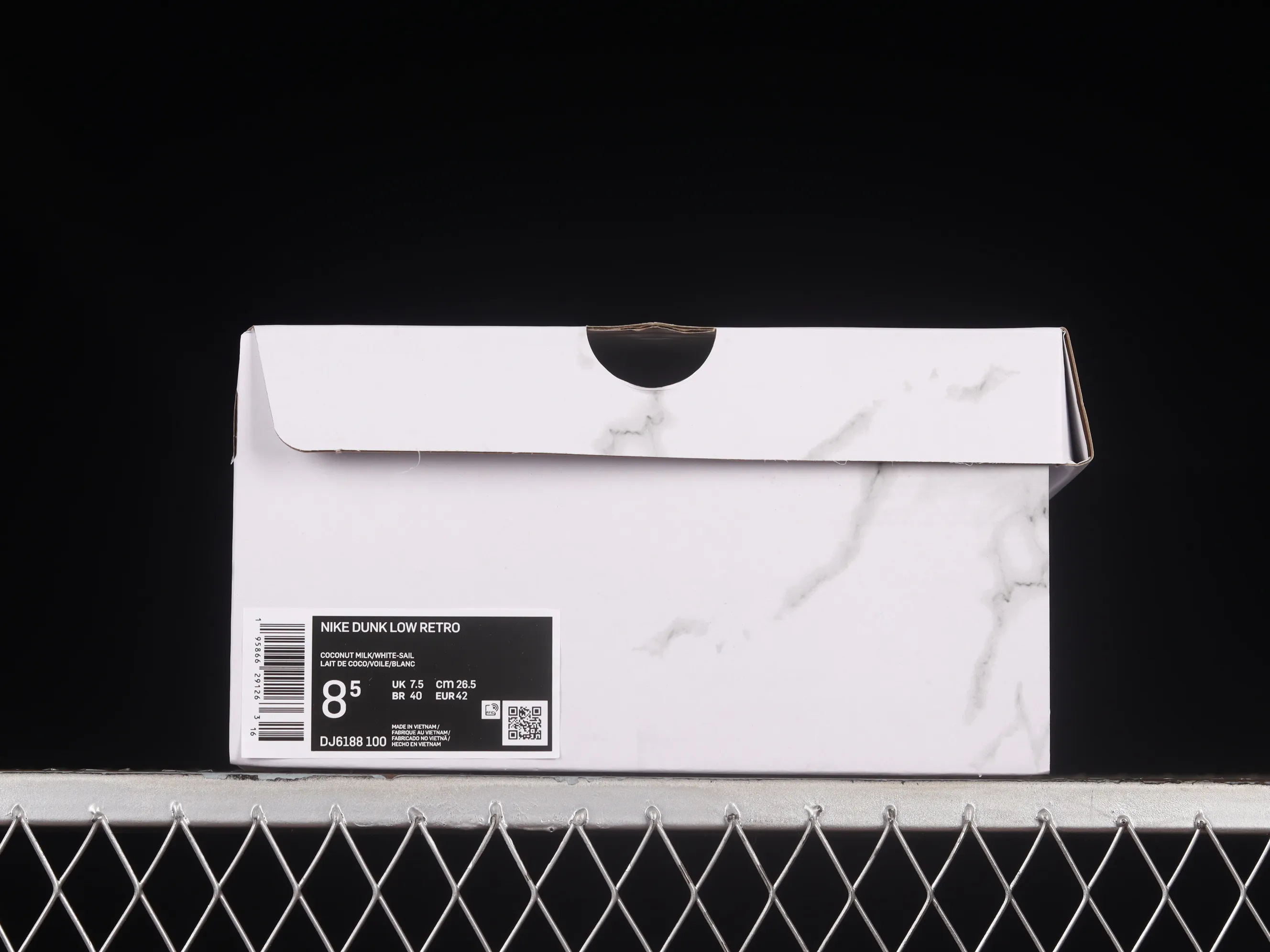 All Categories Nk SB Dunk Series Nk SB Dunk Low Low-top Sneakers Nk Dunk Low Retro "Coconut Milk" Vibe Wind Distressed Paper Plane Travel Graffiti Customized Deconstructed Strap Casual Sneakers DJ6188-100